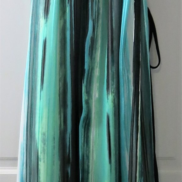 Blue Green Blue/Green Stripped Cas - Picture 3 of 9